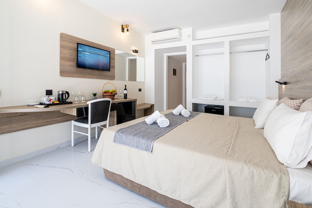 Castellum Suites - All Inclusive 23/48