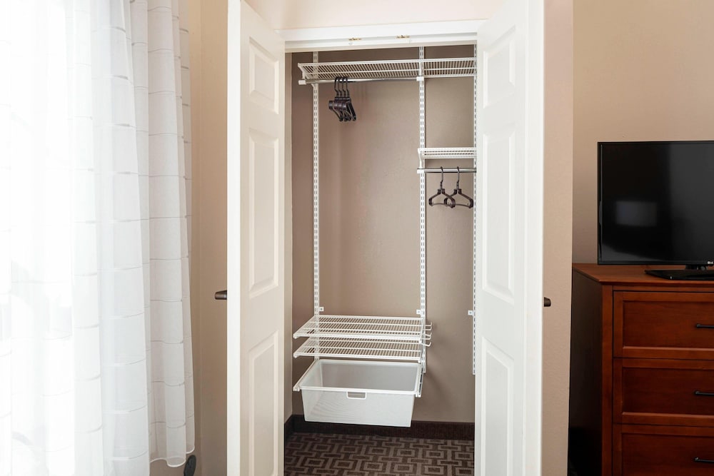 Towneplace Suites Suffolk Chesapeake 9/54
