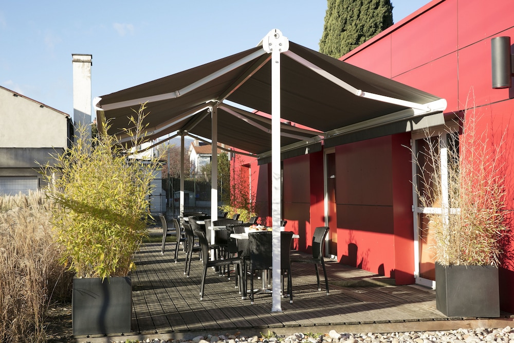 Hotel Clermont Estaing 36/40