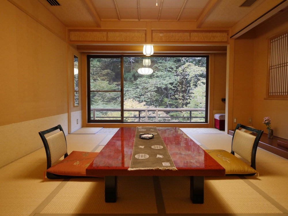Toshimaya 52/67