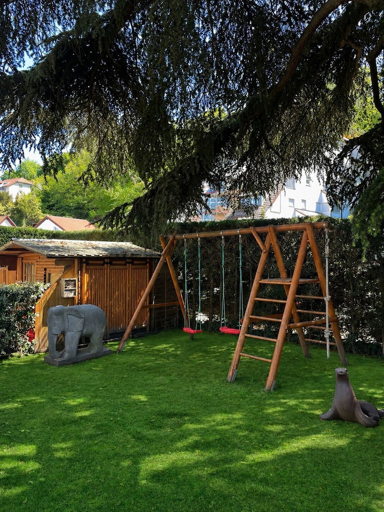 Gartenhotel Heusser 24/50
