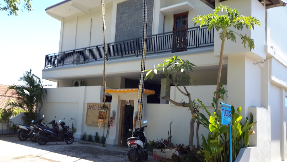 Amed Beach Villa 1/49