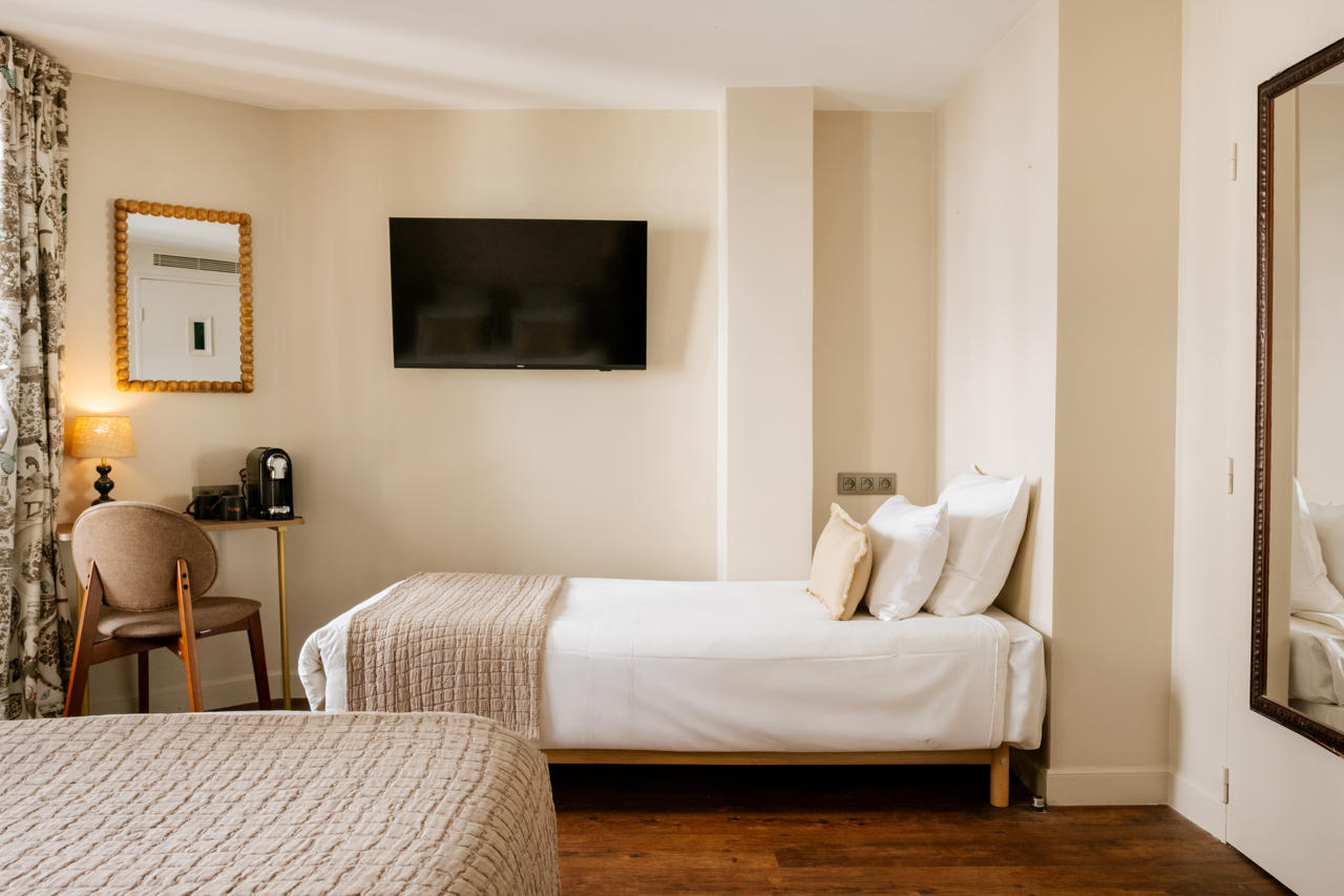 R Kipling Hotel by Happyculture 47/63