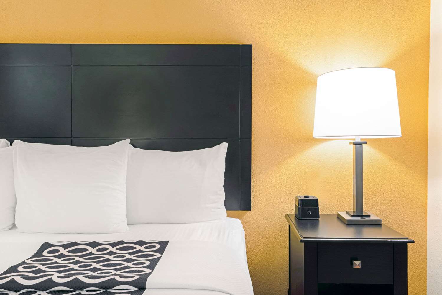 La Quinta Inn & Suites by Wyndham Stillwater-University Area 15/41