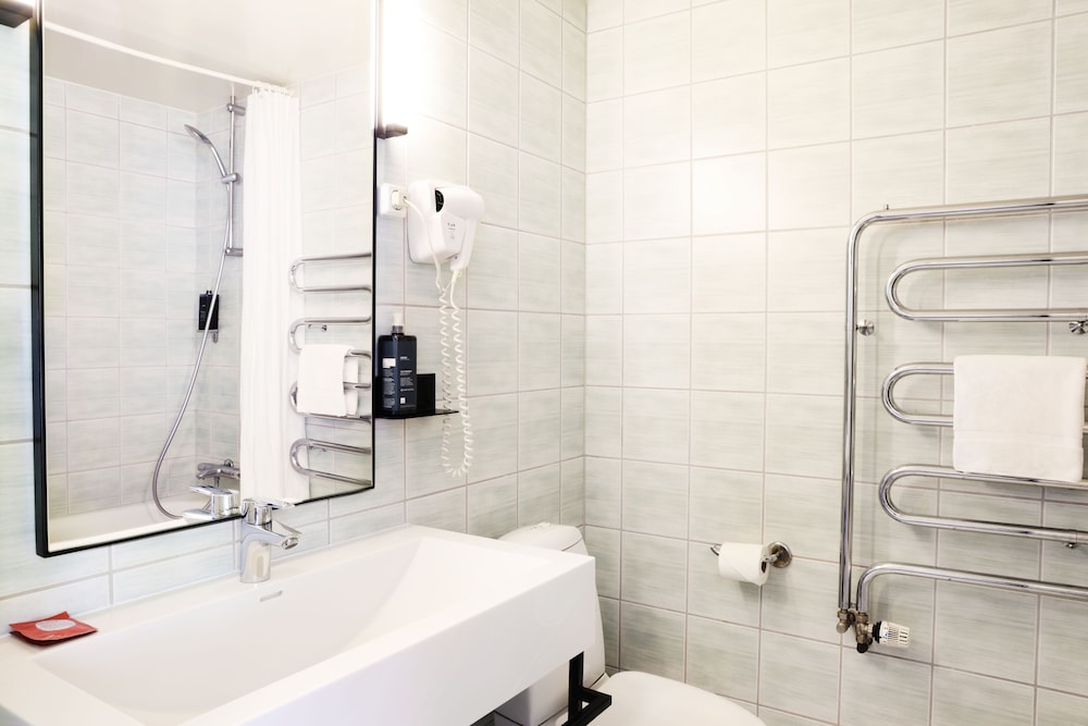 Fosshotel Lind 58/62