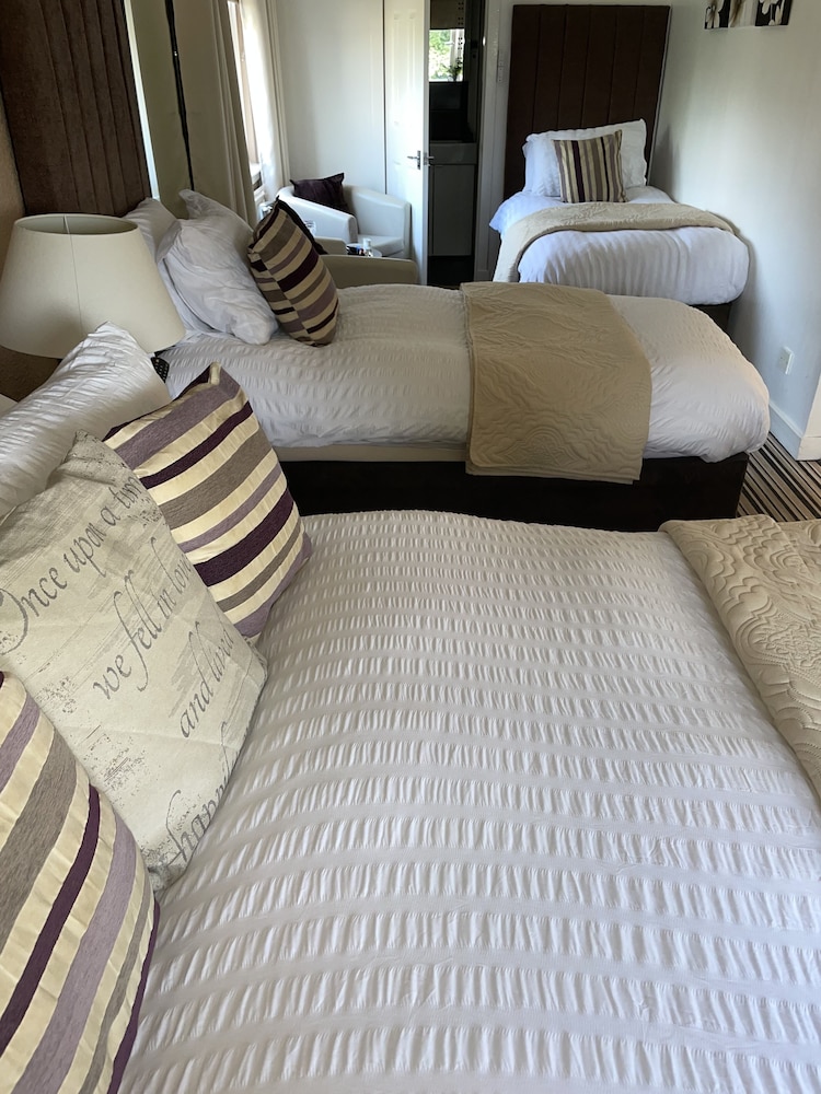 The Beechwood Guest House 17/50