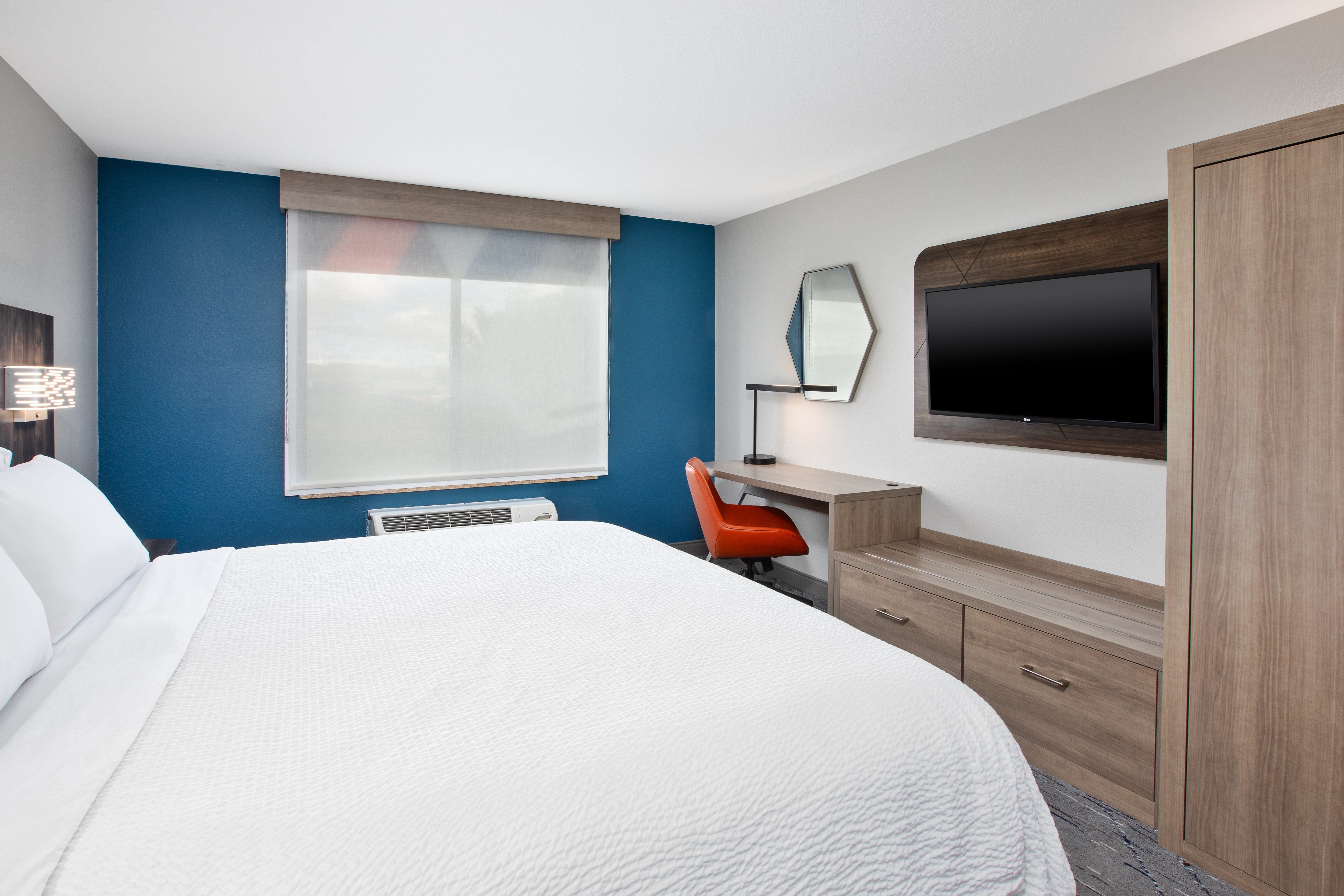 Holiday Inn Express Hotel And Suites Buffalo 31/66