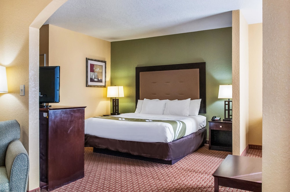 Quality Inn & Suites Slidell LA 22/52