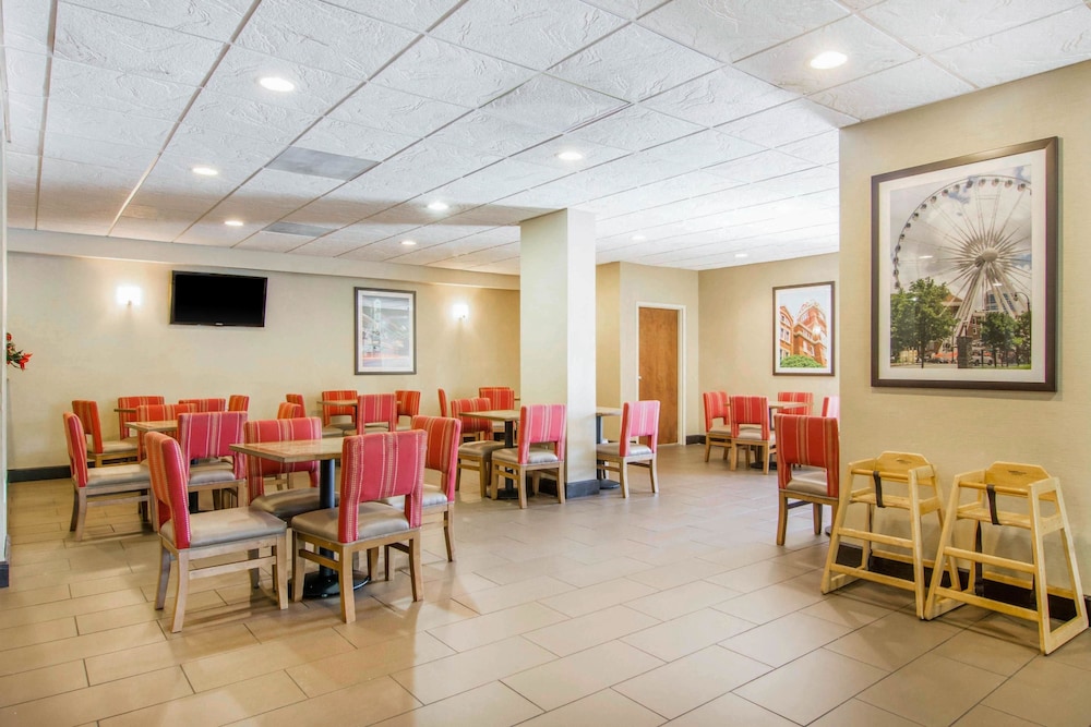 Comfort Inn Atlanta Downtown South 26/34