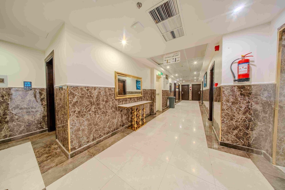 Almarzam Hotel 17/58