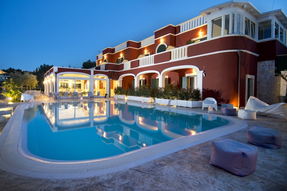 Al Mirador Resort 4/50
