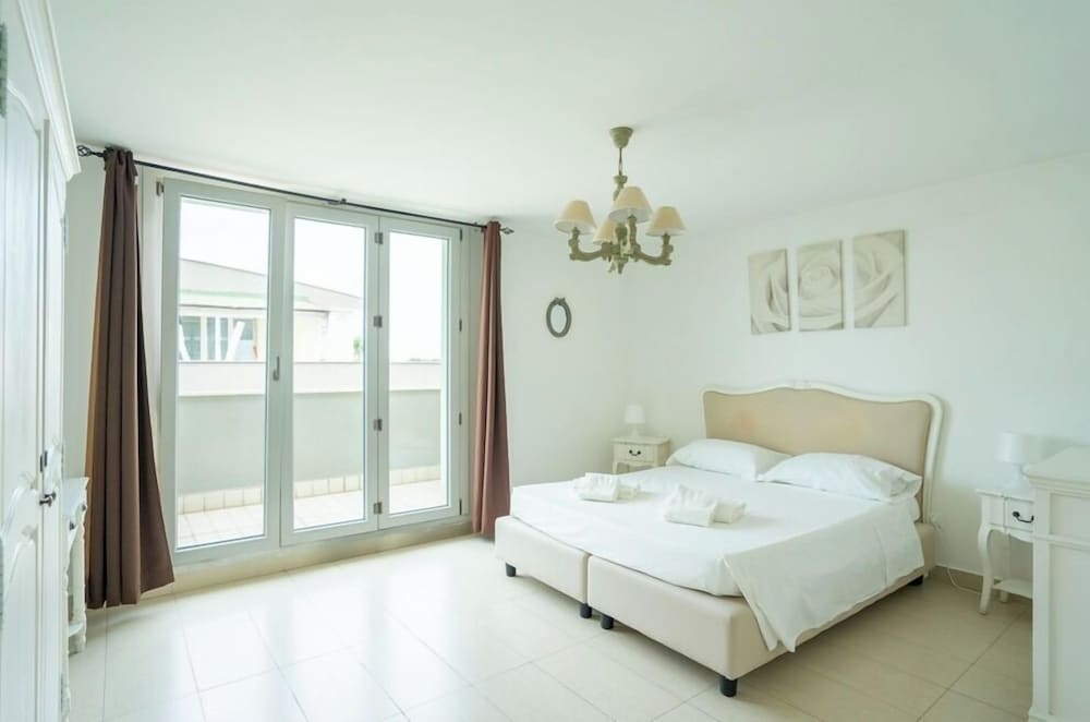 Isa Fiumicino Airport Residence 17/50