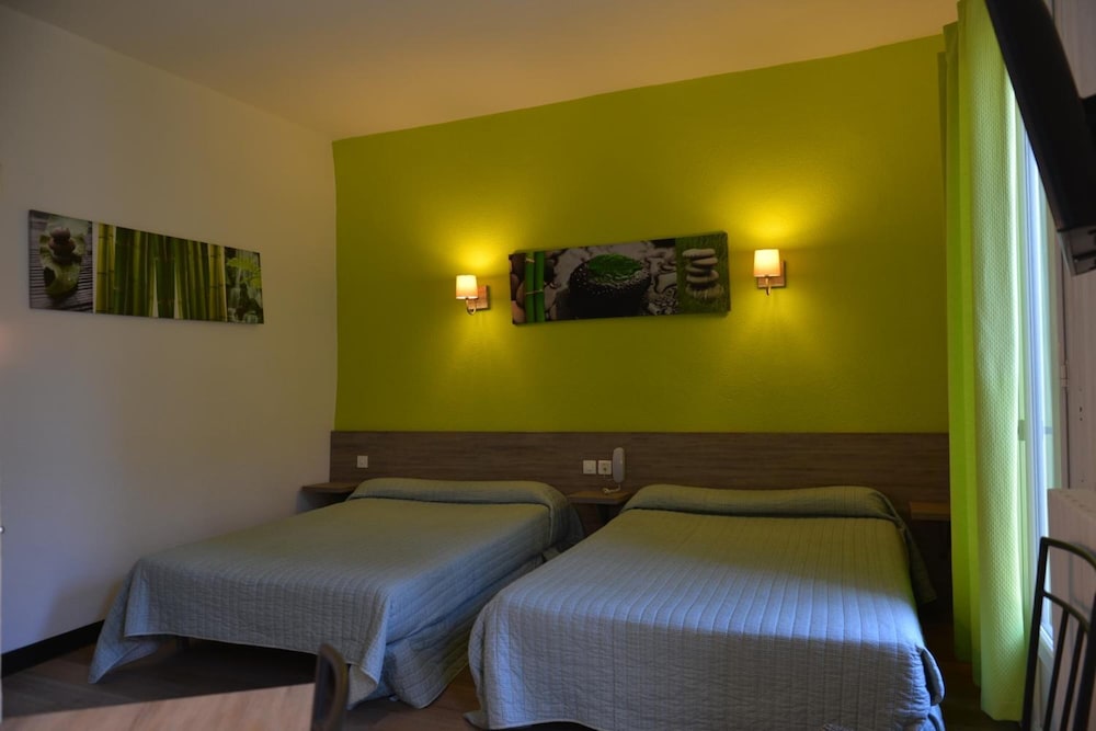 HOTEL COLISEE VERDUN 13/50
