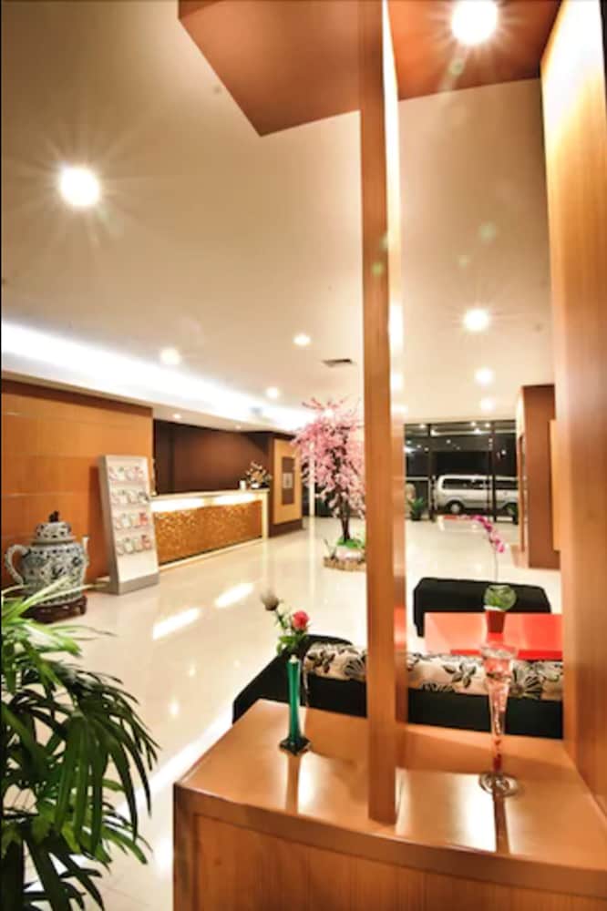 Mandarin Hotel Pekalongan 9/51