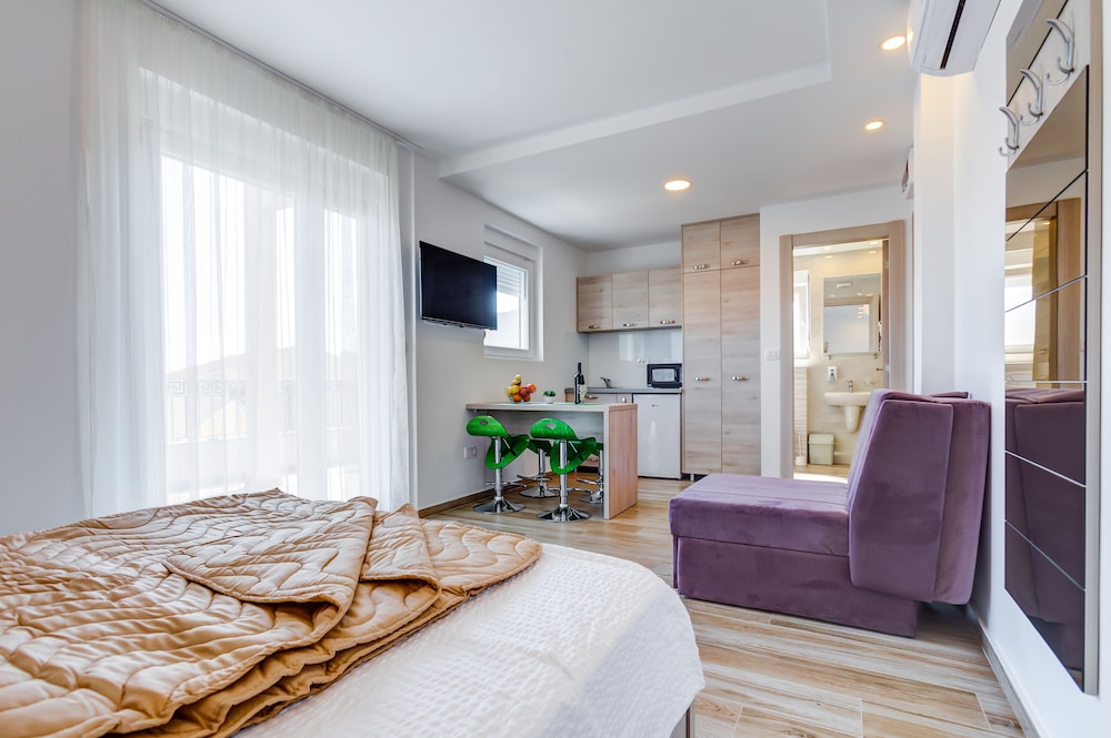 Almare Apartments Budva 17/50
