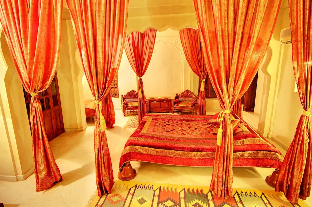 FORT POKARAN HOTEL 14/34