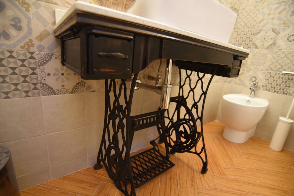 Cadelli Luxury Suite 27/48