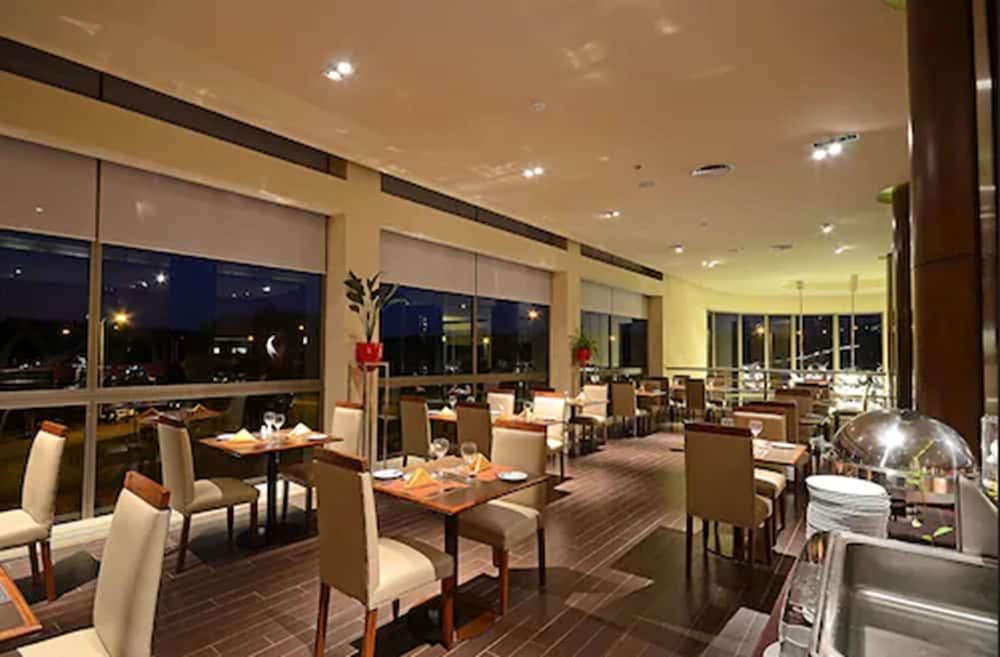 Grand Crucero Iguazú Hotel 33/45