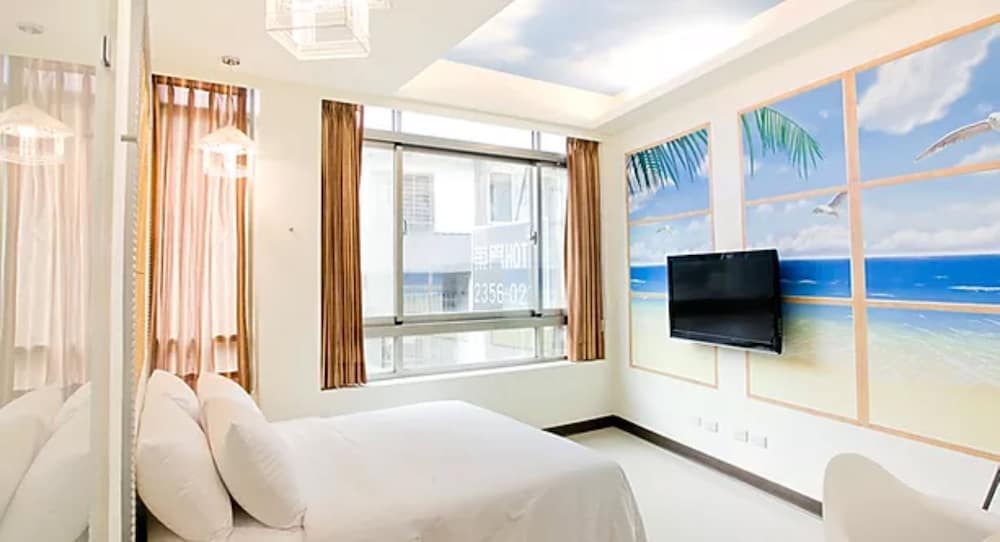 DONGMEN HOTEL 43/54