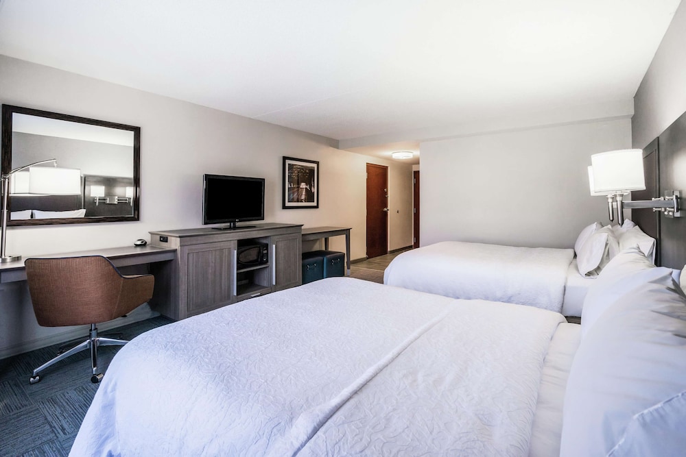 Hampton Inn Clifton Park 17/56