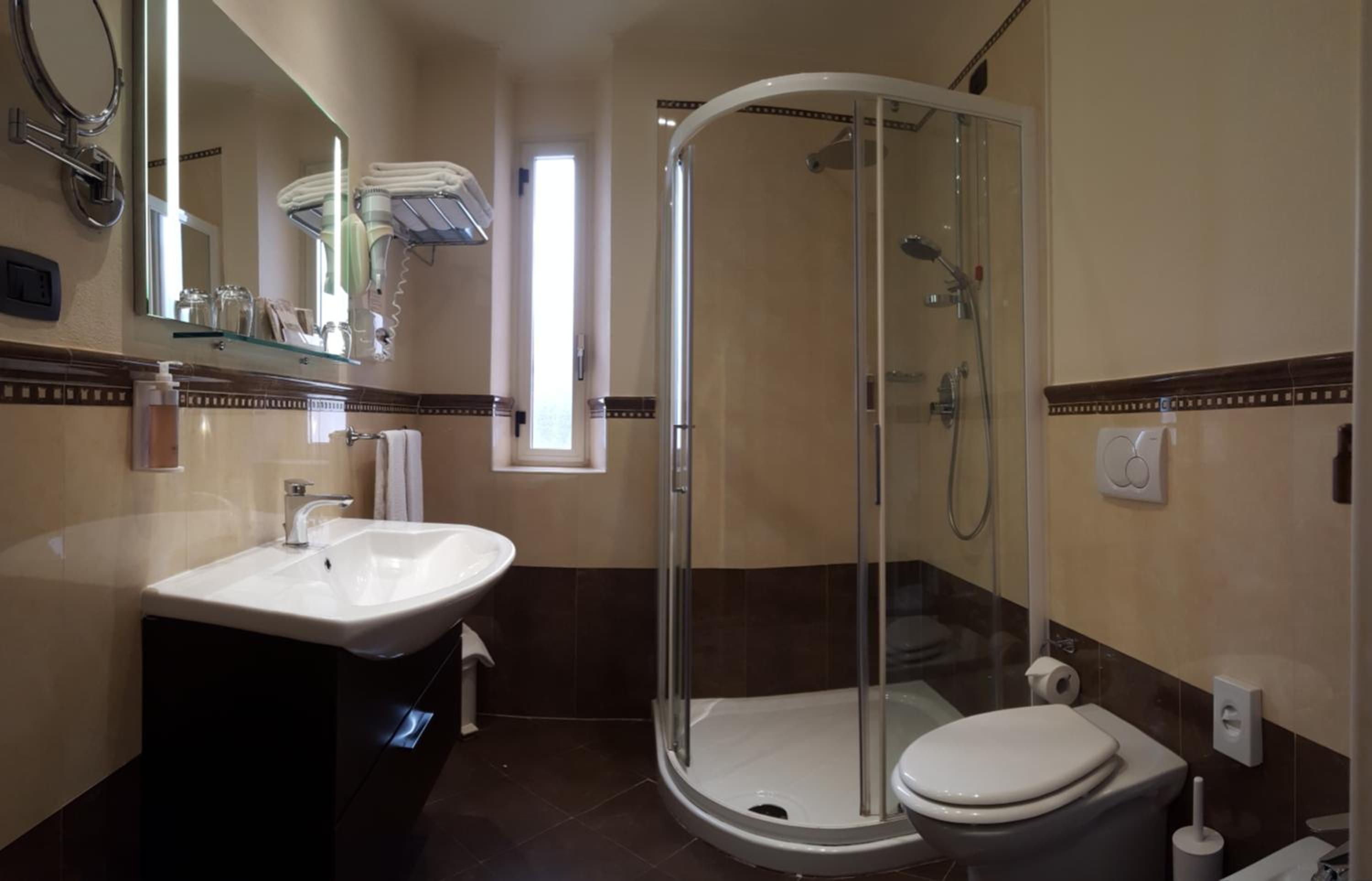 Hotel Regina Alassio 55/57