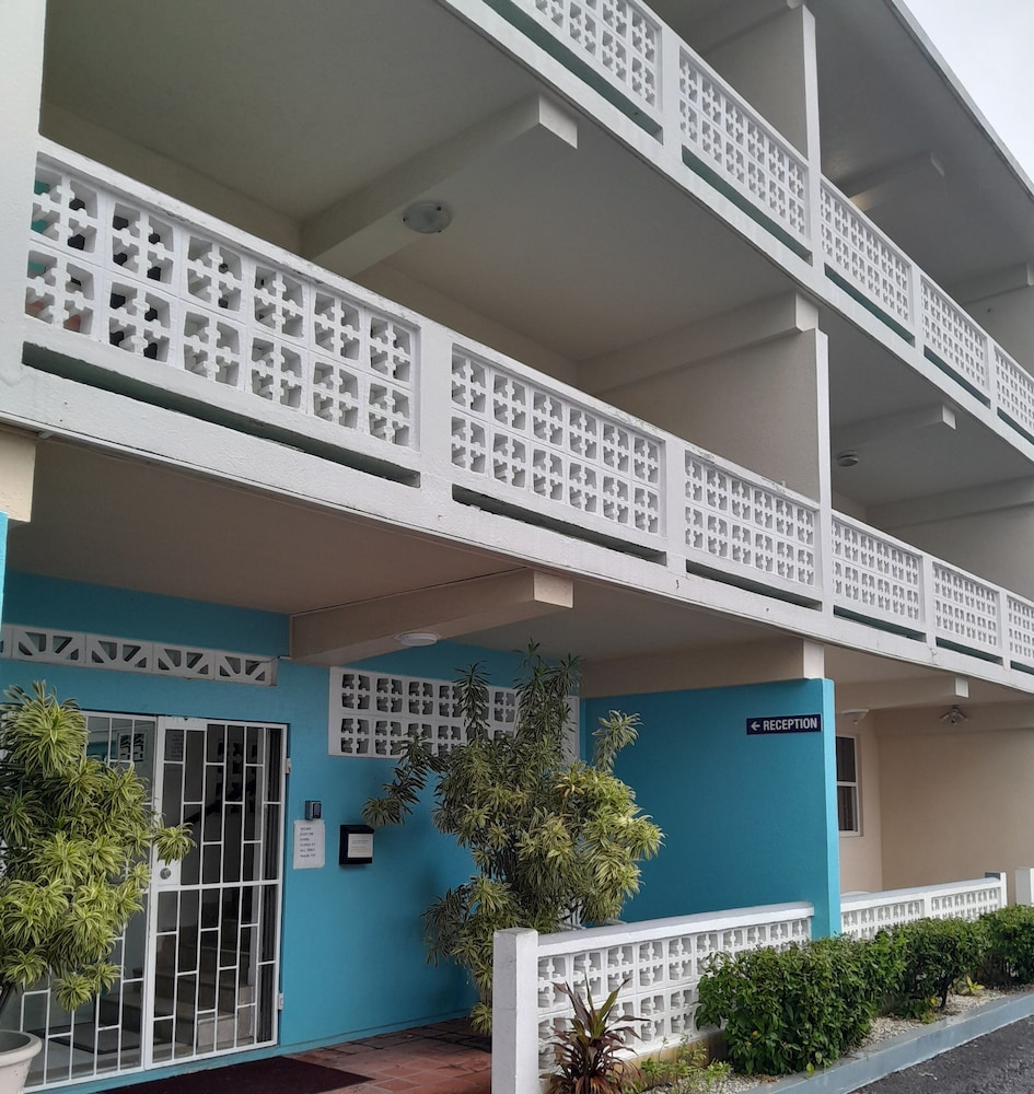 MELROSE BEACH APARTMENT 1/50