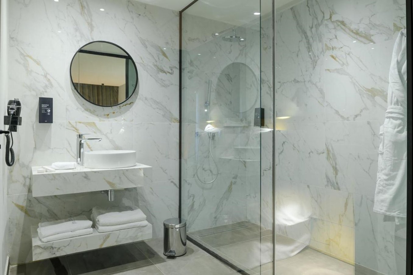 Jm Suites 22/25