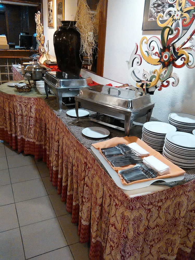 Telang Usan Hotel 37/44