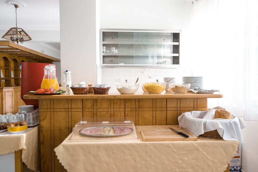 Kamari Blu Boutique Hotel 20/32