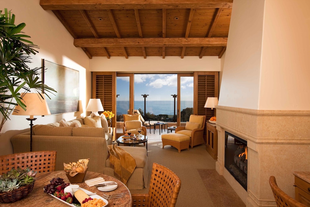 The Resort At Pelican Hill 43/84