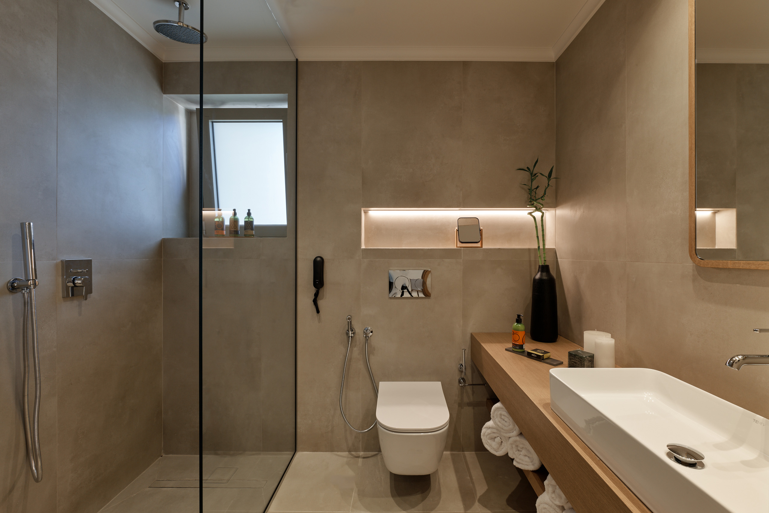 Inea Studio 47/50