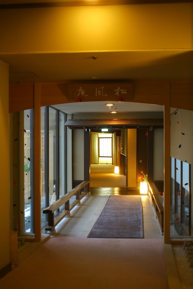 Yoshidaya Sannokaku in KAGA