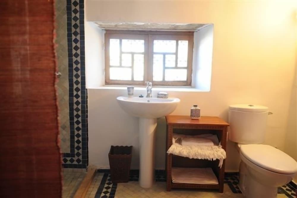 Riad Au 20 Jasmins 45/49