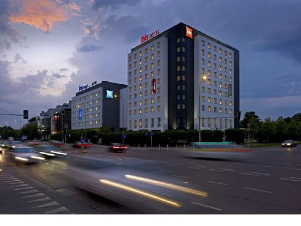 Ibis Budget Warszawa Reduta 50/54