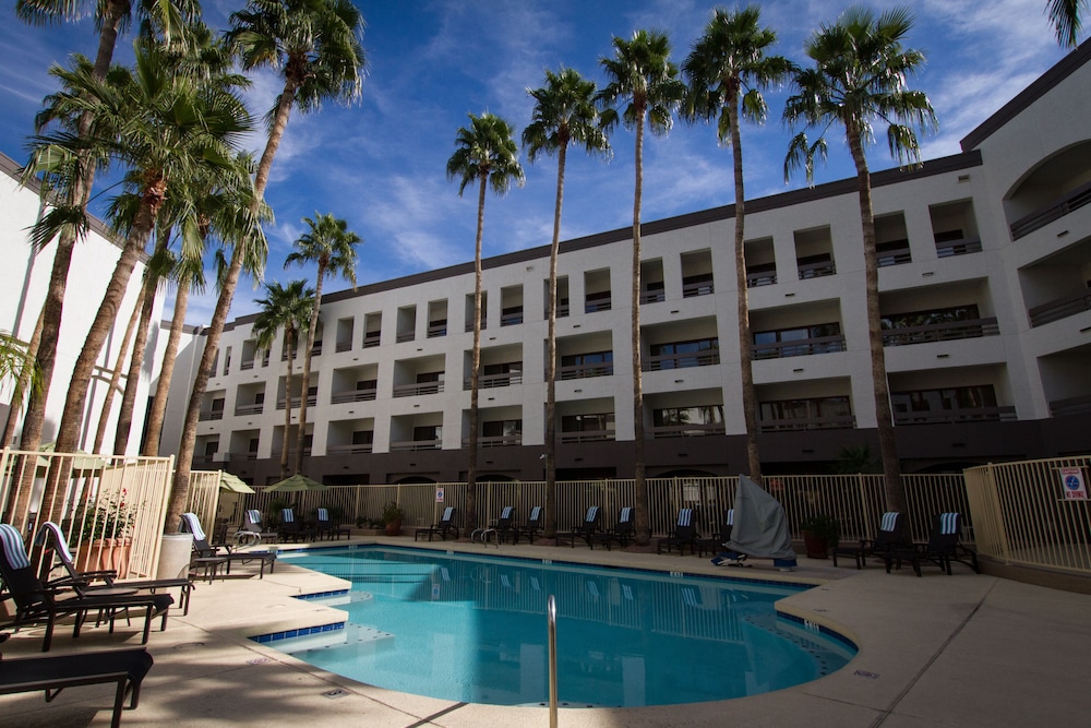 Hilton Phoenix Airport 3/56
