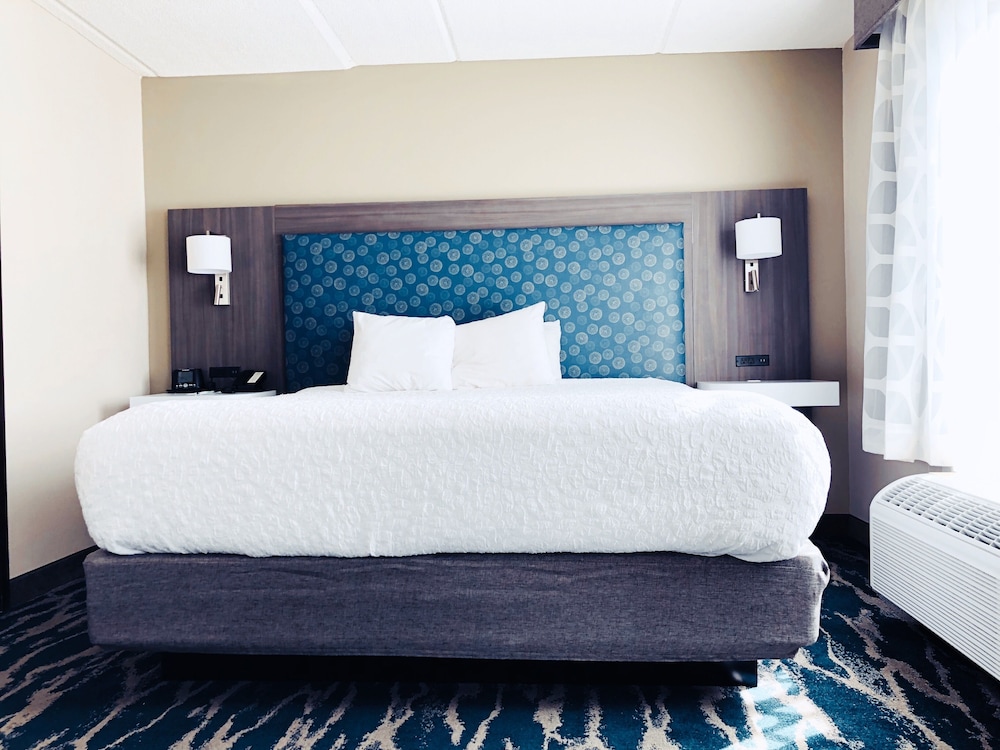 Comfort Inn and Suites Greenville 11/40