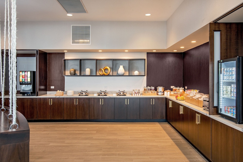 SpringHill Suites by Marriott Boston Logan Airport Revere Beach 5/25