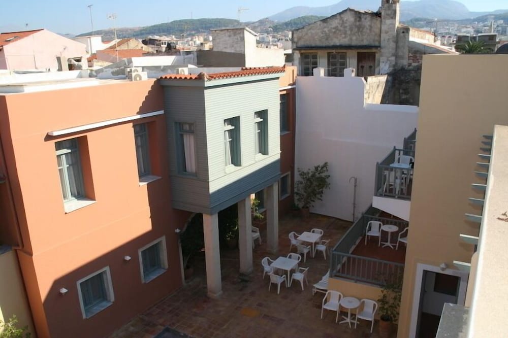 Hotel Vecchio 1/31