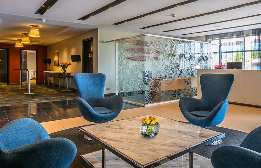 Eka Hotel 52/69