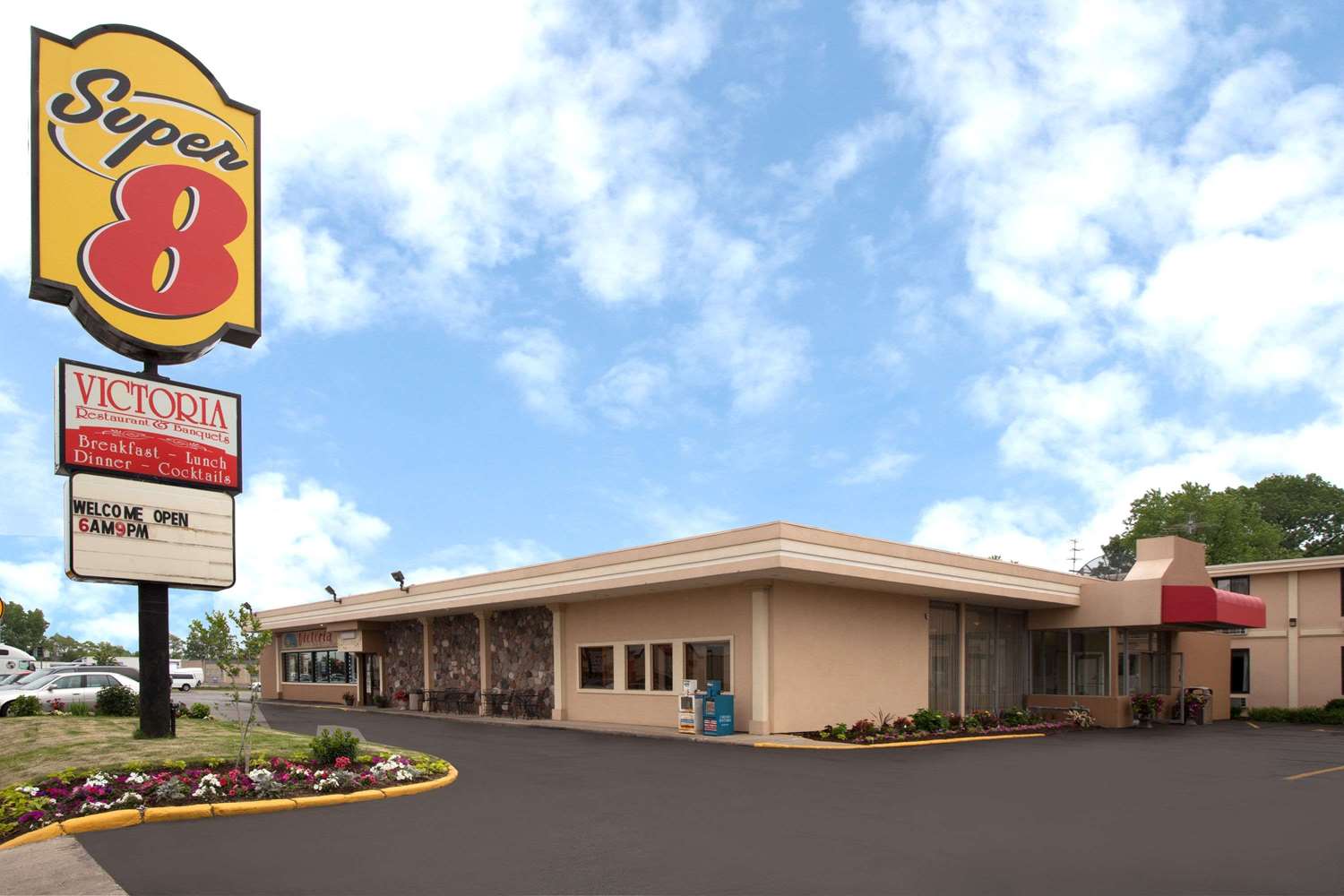 Super 8 by Wyndham Chicago Northlake O'Hare South 17/18