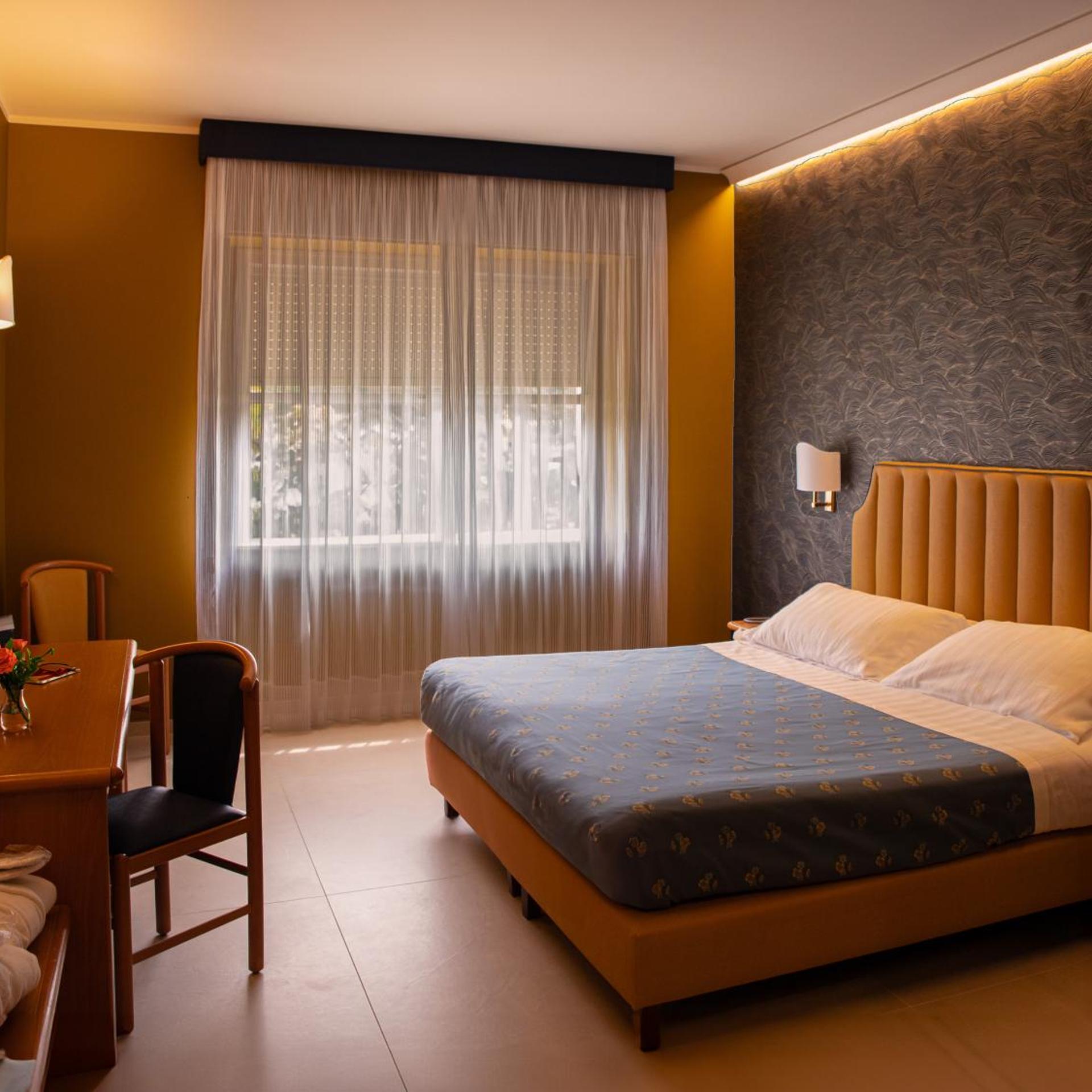 Executive, Double Bed