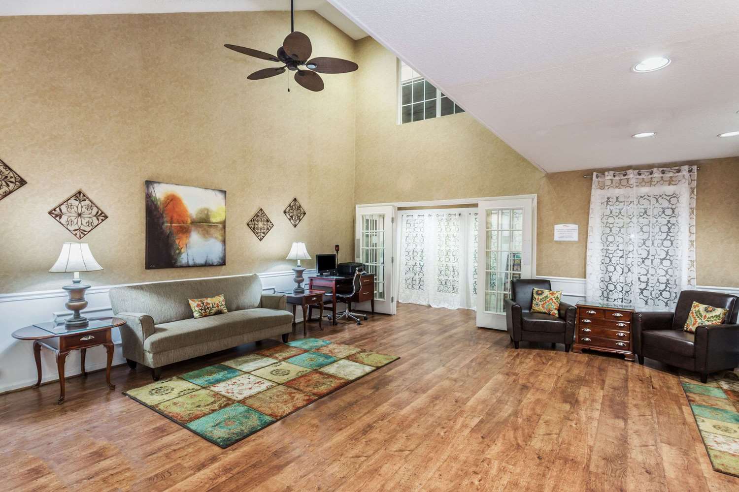 Baymont By Wyndham Valdosta At Valdosta Mall 27/36
