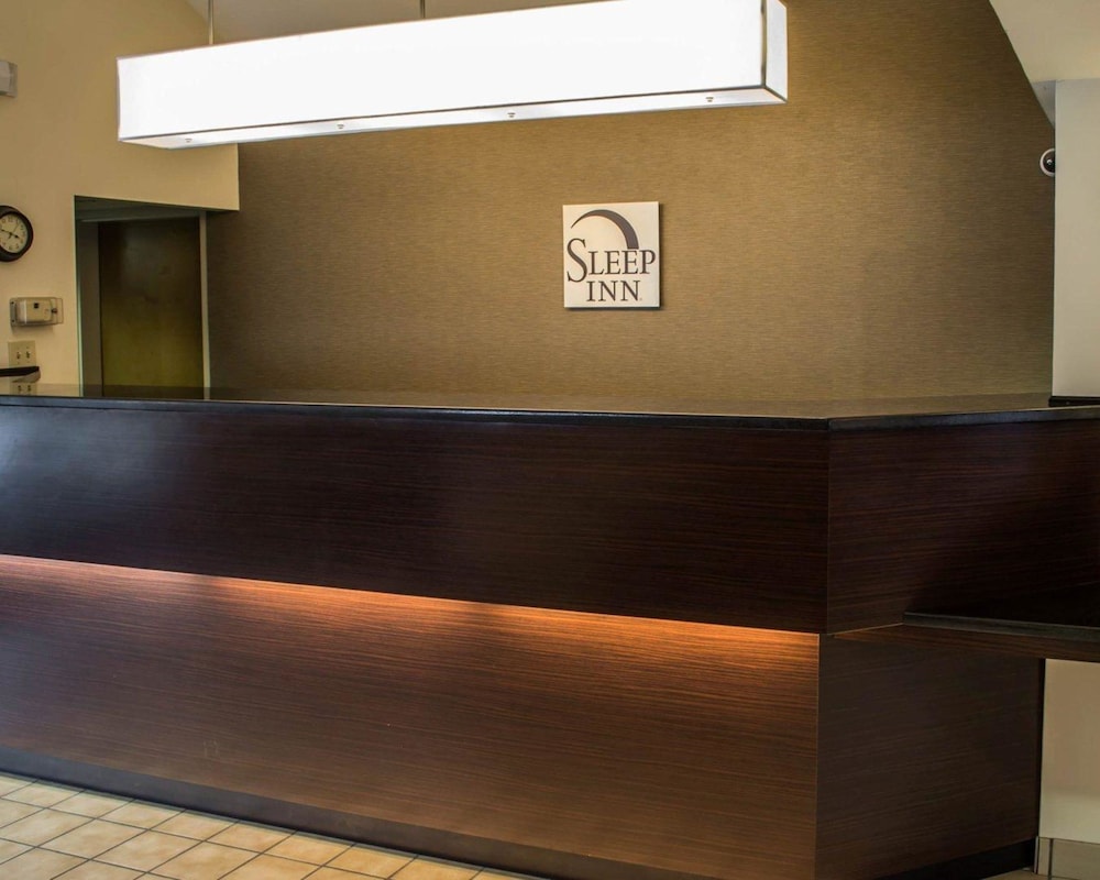 Sleep Inn Staunton 9/35