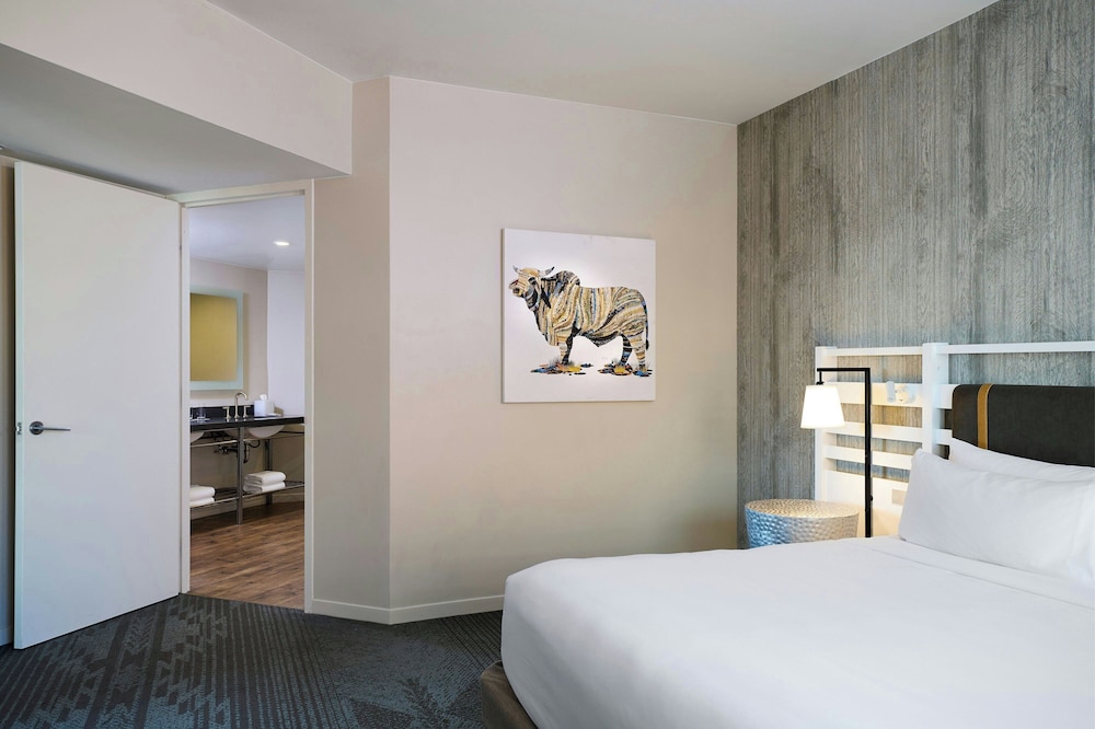 Room at The Worthington Renaissance Fort Worth Hotel, FORT WORTH - TX