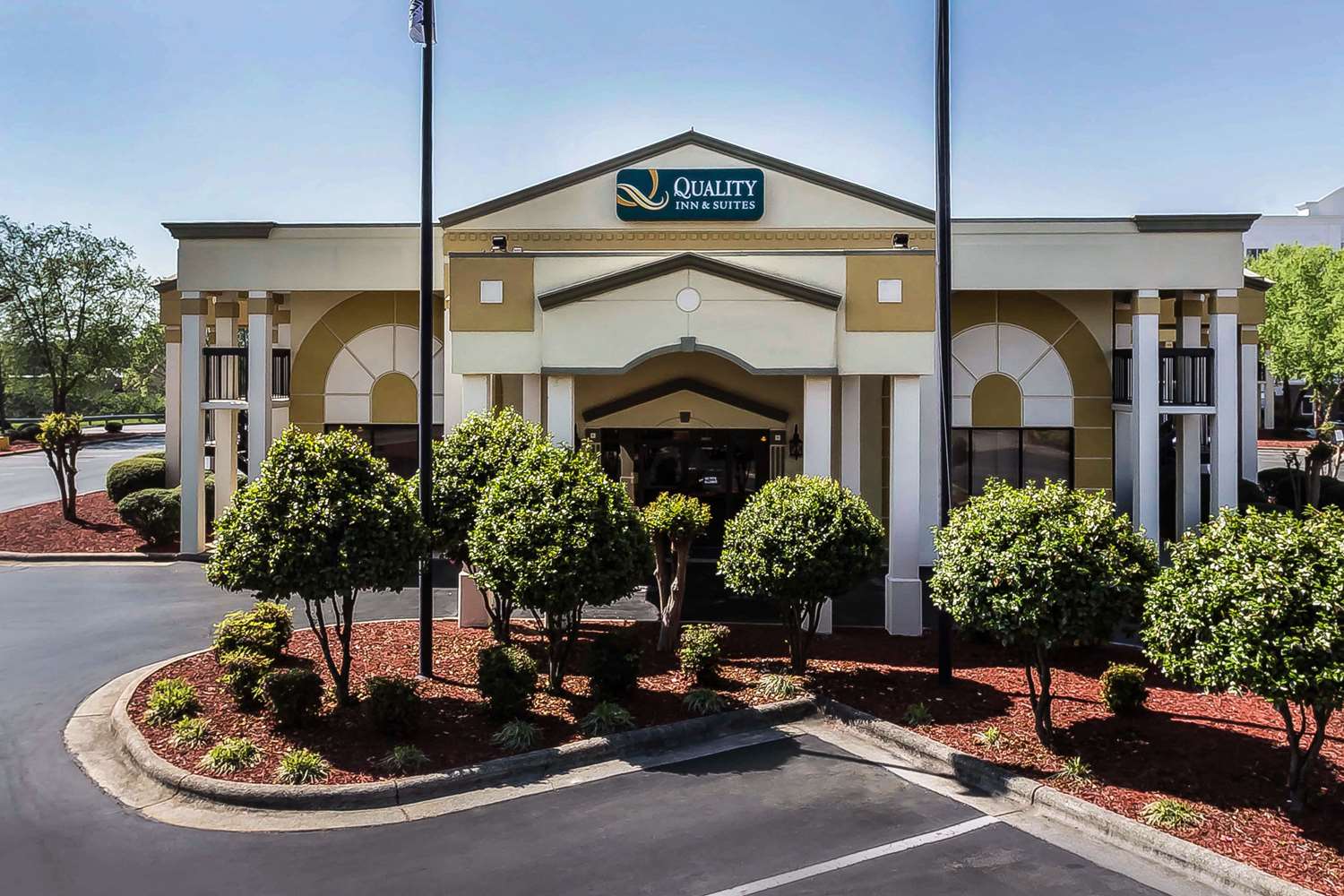 Quality Inn & Suites Mooresville-Lake Norman 2/13