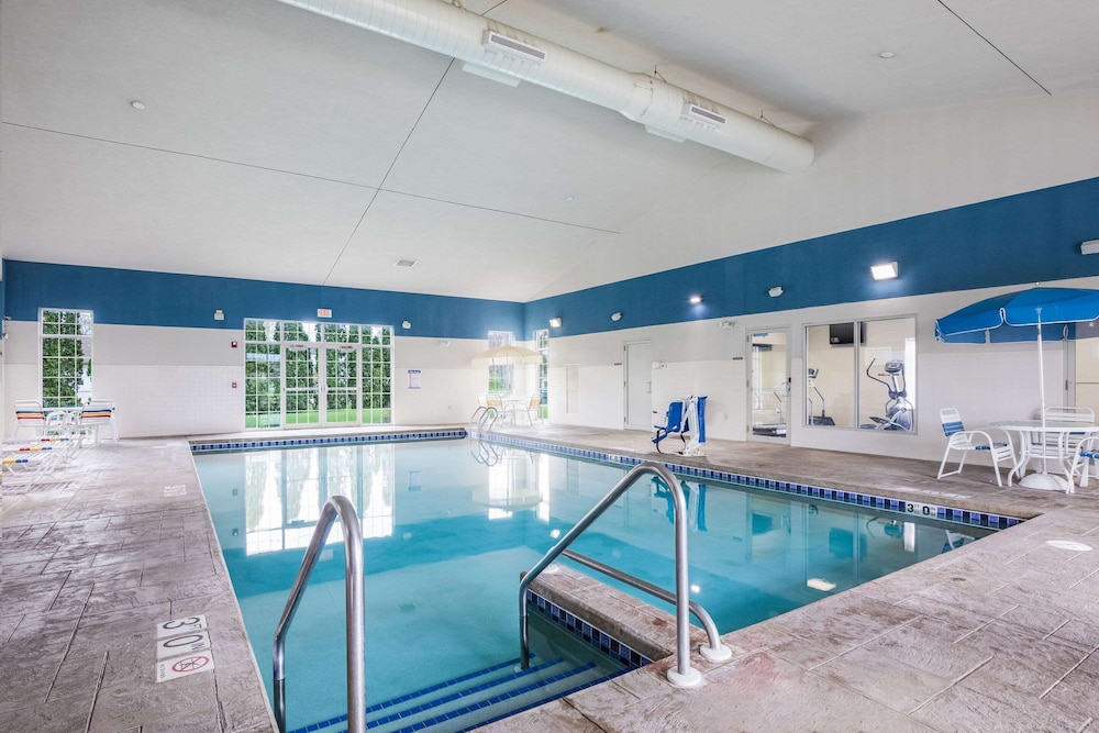 Quality Inn & Suites Lodi I-90 26/39