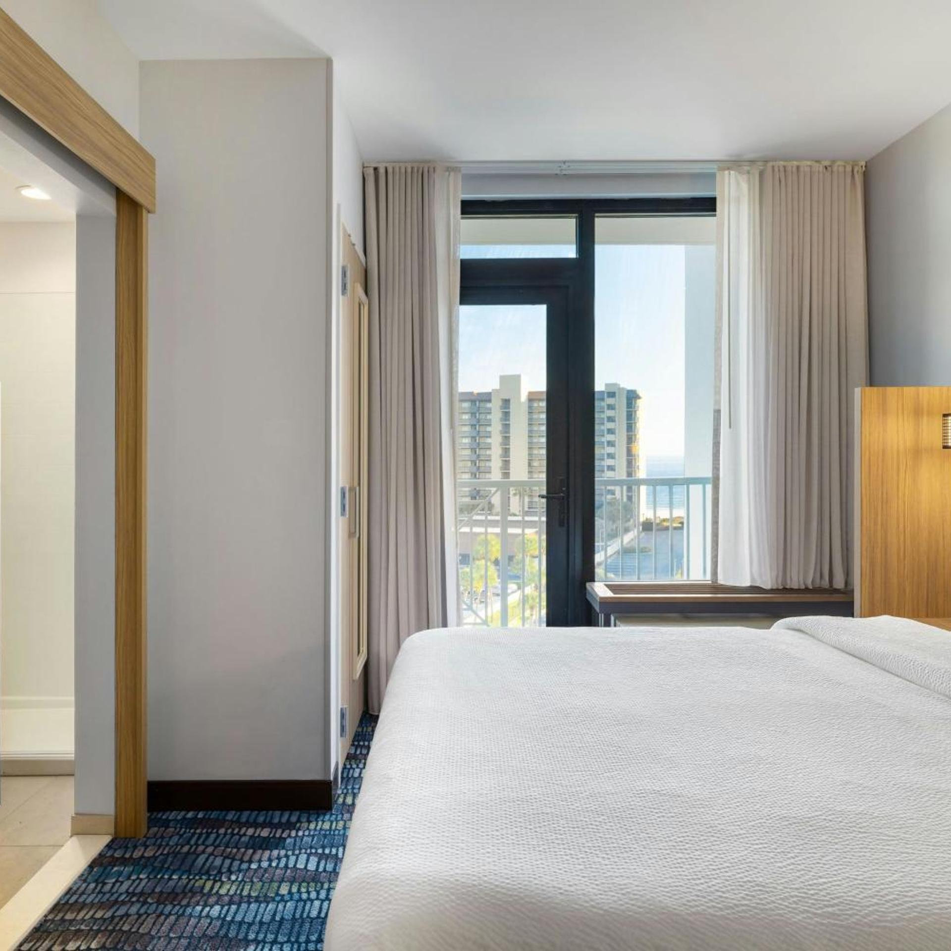 Suite, King Bed, Gulf View, Sofa, Balcony