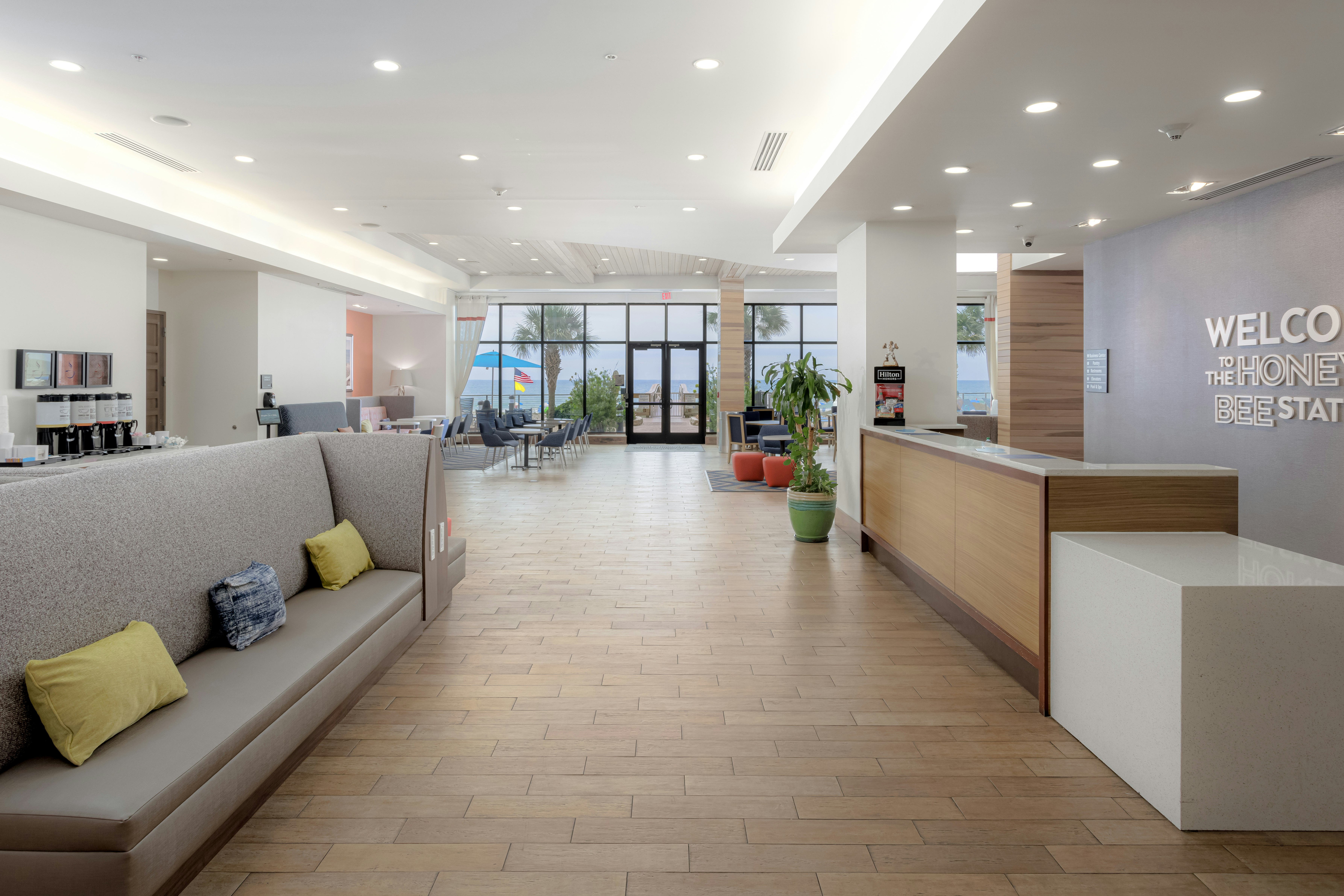 Hampton Inn Suites Orange Beach Gulf Front 18/76