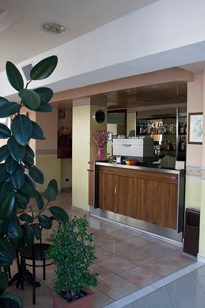 Hotel Monica 7/33