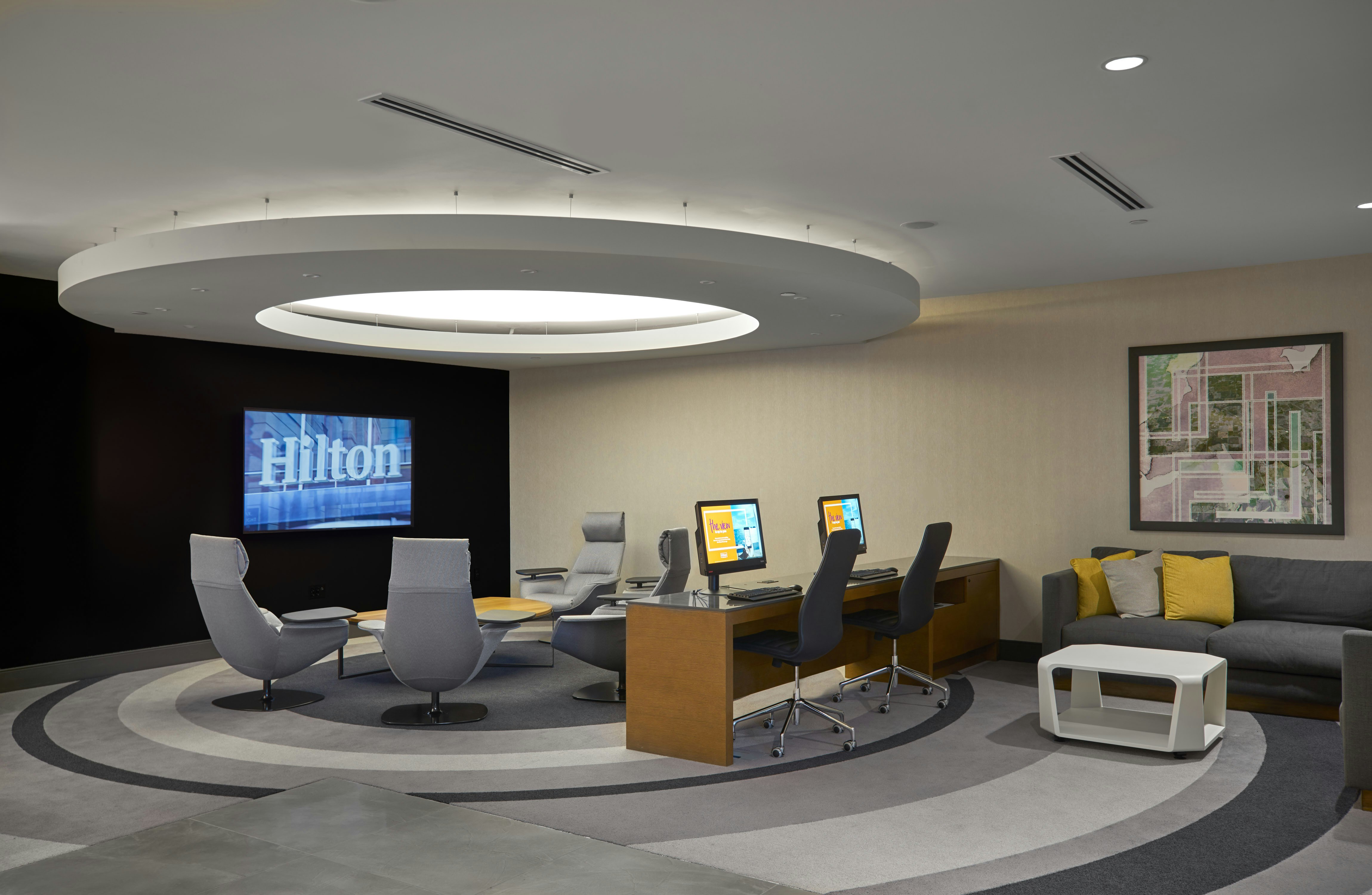 Hilton Des Moines Downtown 66/70